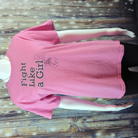 Gildan Fight Like a Girl sz M Pink Tee with Breast Cancer Ribbon & Boxing Gloves - Picture 1 of 4